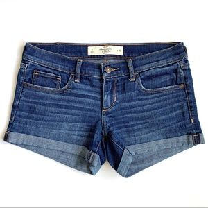 Abercrombie & Fitch Shorts - Size 2